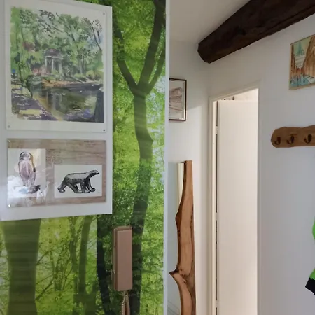 La Cascade Et Des Halles Dijon